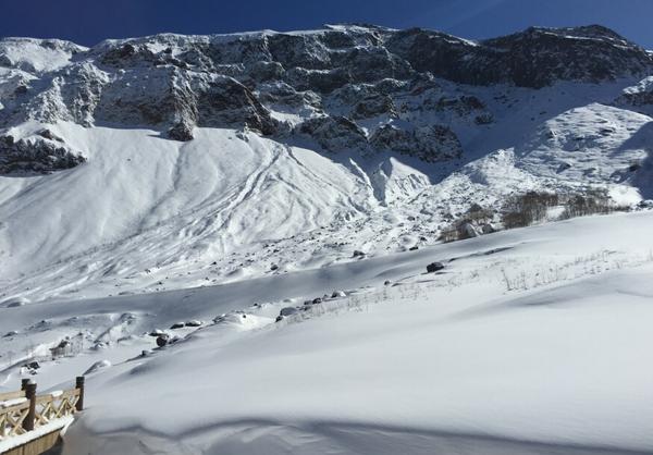 大雪纷飞天泡汤泉是怎么办的领会？